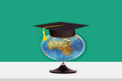 国外学历报考中国财政科学研究院在职研究生容易通过吗？